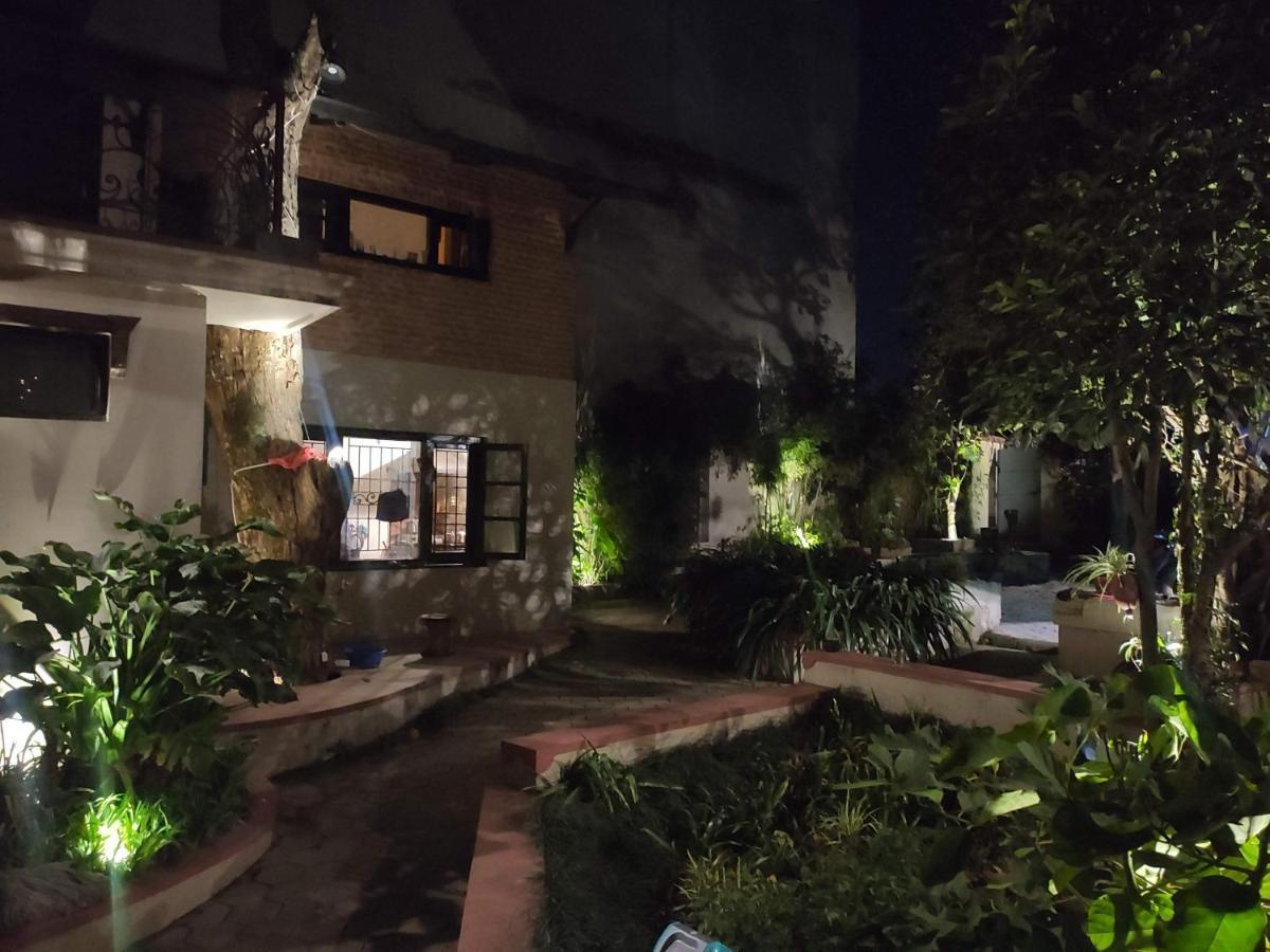 קטמנדו Laughing Buddha Guest House & Villa מראה חיצוני תמונה